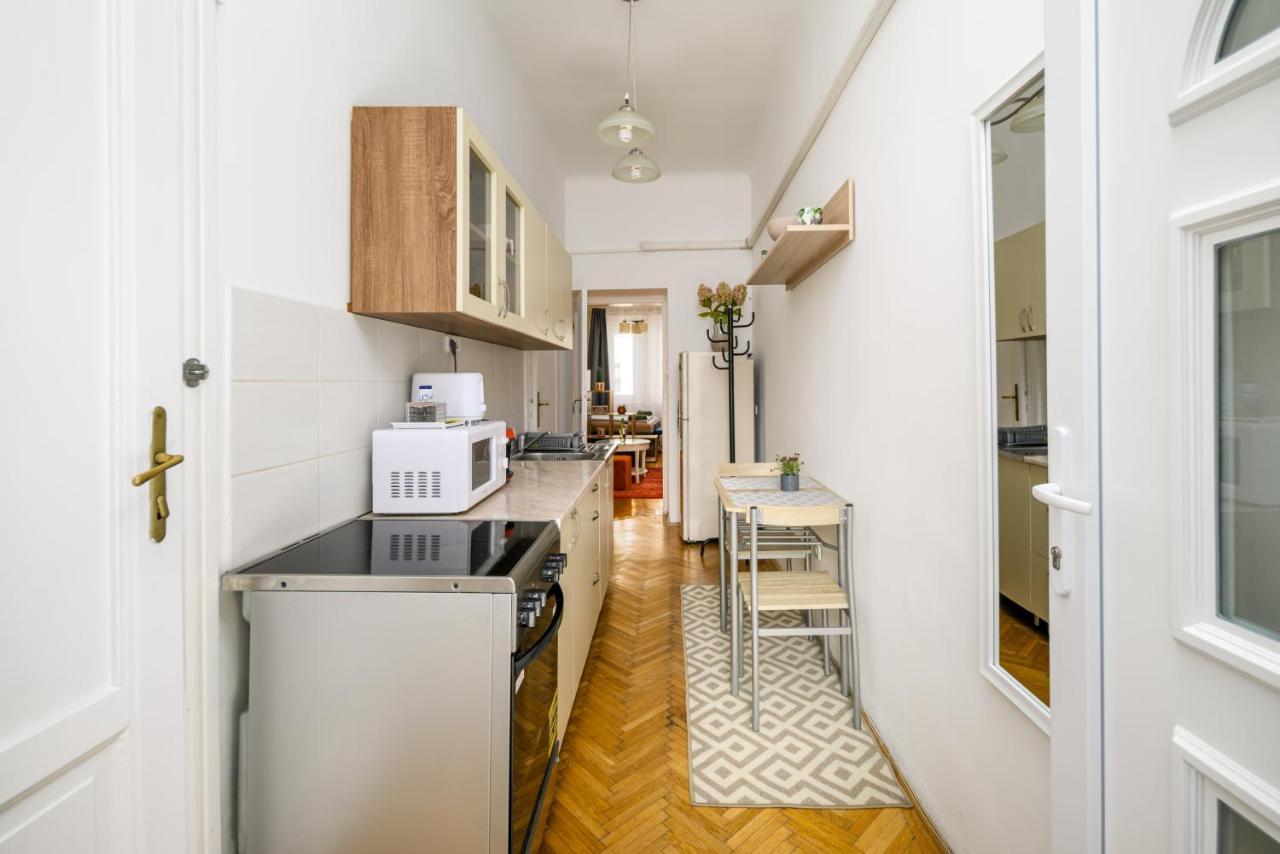 Margaret Apartment By The Danube Budapest Eksteriør bilde